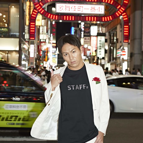 STAFFゥTシャツ😎white