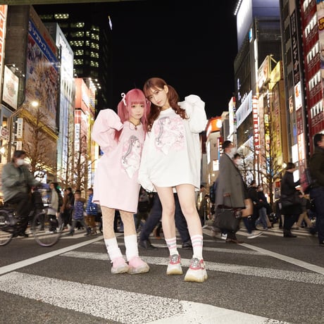 やっち確定やみかわいいロンT🎀white