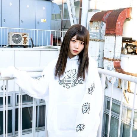 パイソン柄マストアイテムパーカー🖤white