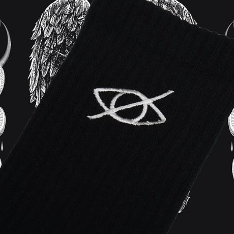 クシュクシュS◯X👁black