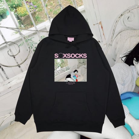 矢埜愛茉×米原康正×S◯XSOCKSアパレルコラボ企画展限定パーカー📸