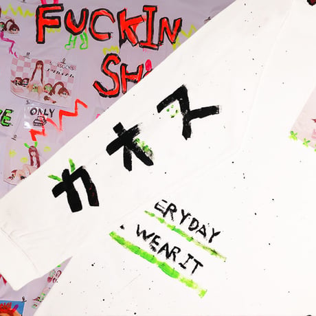 ナツカちゃんの世界観詰め込みロンT❤️3万円分ペイントver.1