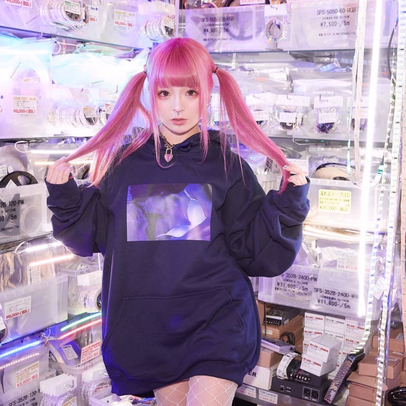 まゆちゃんセクシーパーカー👙navy | S◯XSOCKS