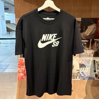 NIKE SB Logo Skateboarding T-Shirt - BLACK