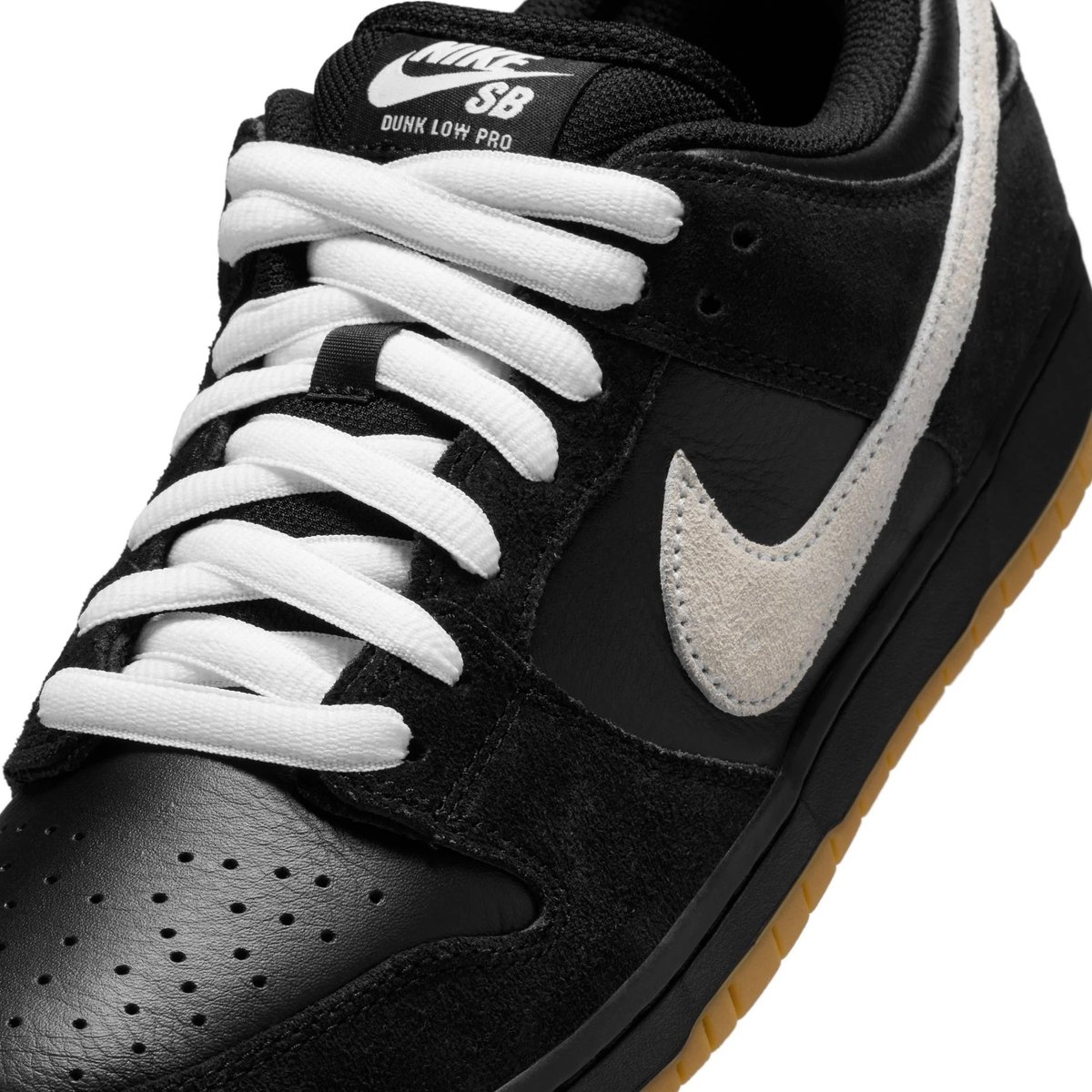 靴 Nike SB Dunk Low Pro \"Black/White\" US10 Dunk Low Pro (White/Black-White-Black) – Uprise Skateshop