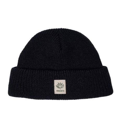 MAGENTA SKATEBOARDS  FAM BEANIE - BLACK