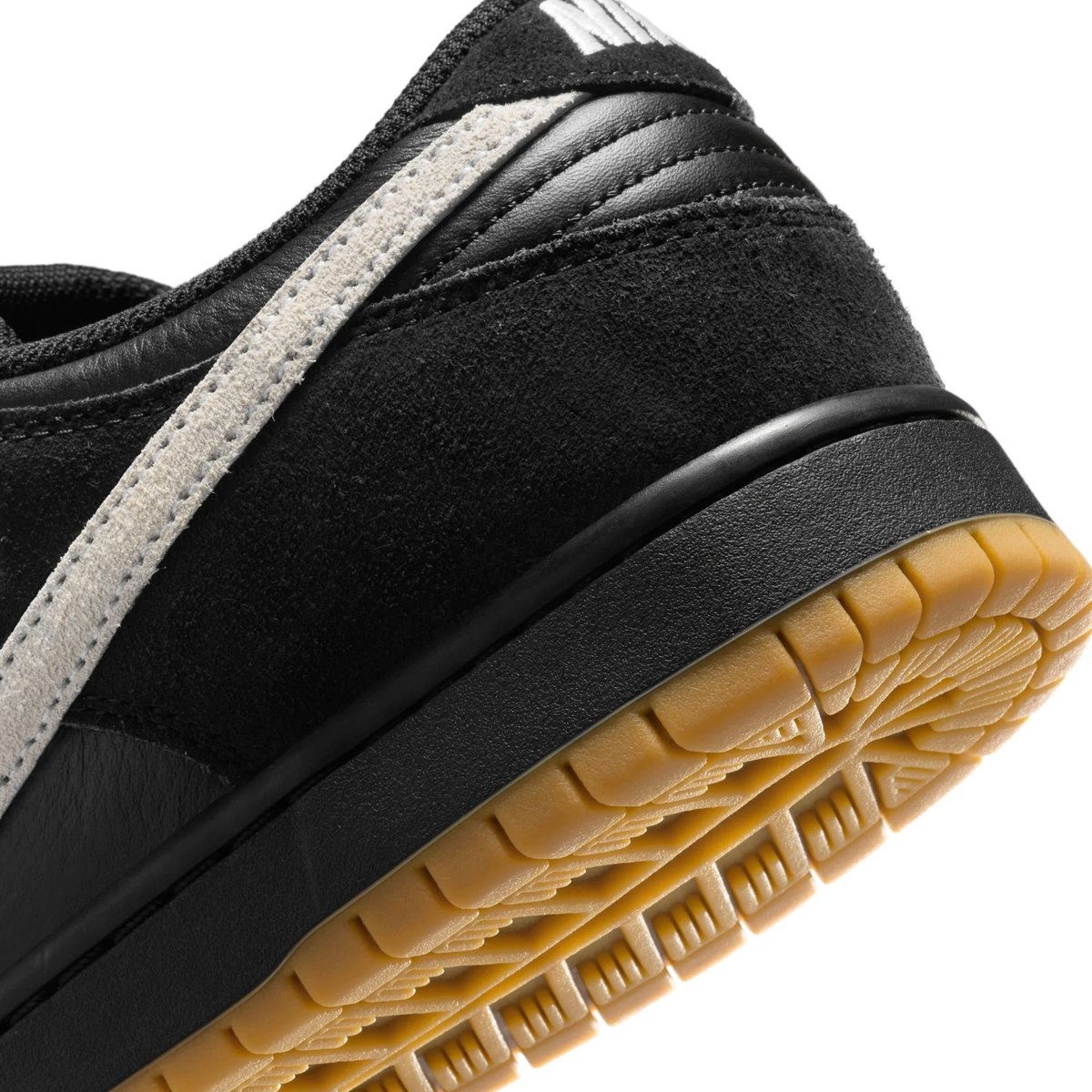 NIKE SB DUNK LOW PRO / Black White - Gum | DPRT