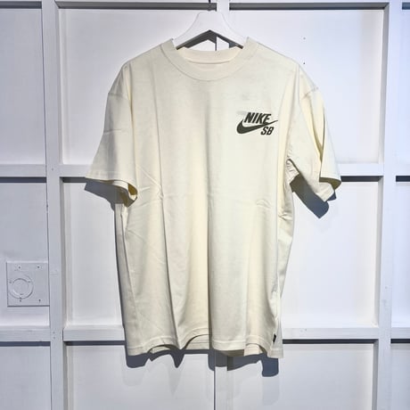 NIKE SB LOGO TEE  COCONUT MILK