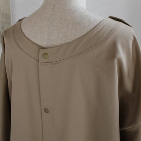 セラピー着　～　Vネック・ベージュ