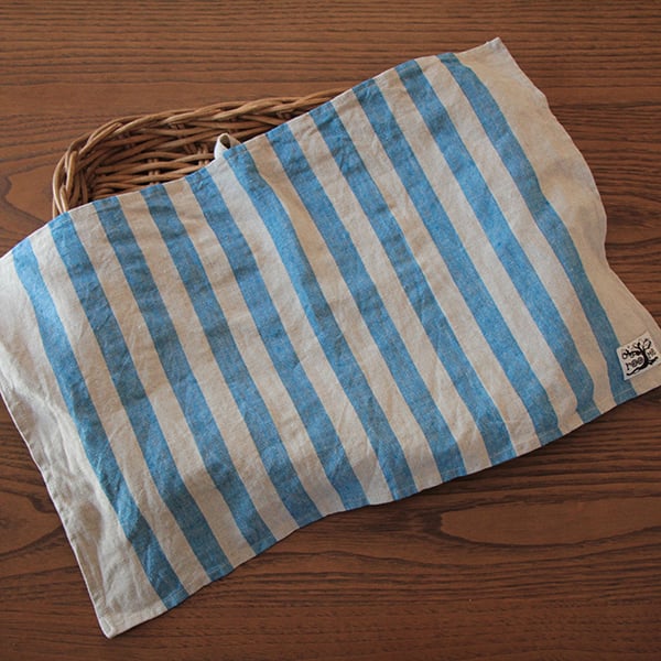 trifolium × おやつ屋 ハイジ コラボ リネン クロス trifolium × おやつ屋 ハイジ コラボ リネン クロス - メルカリ