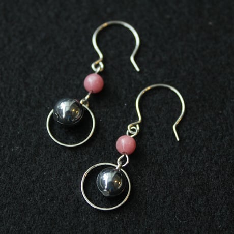 ロードナイトｘテラのピアス　No.62