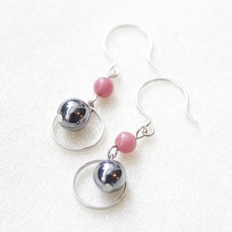 ロードナイトｘテラのピアス　No.62