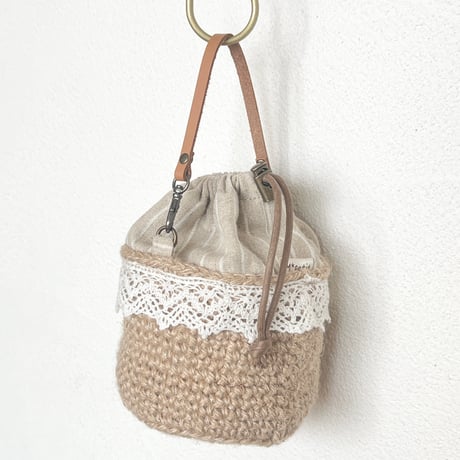 【完成品】マナーポーチ ラウンドクロッシェ レース（送料込）