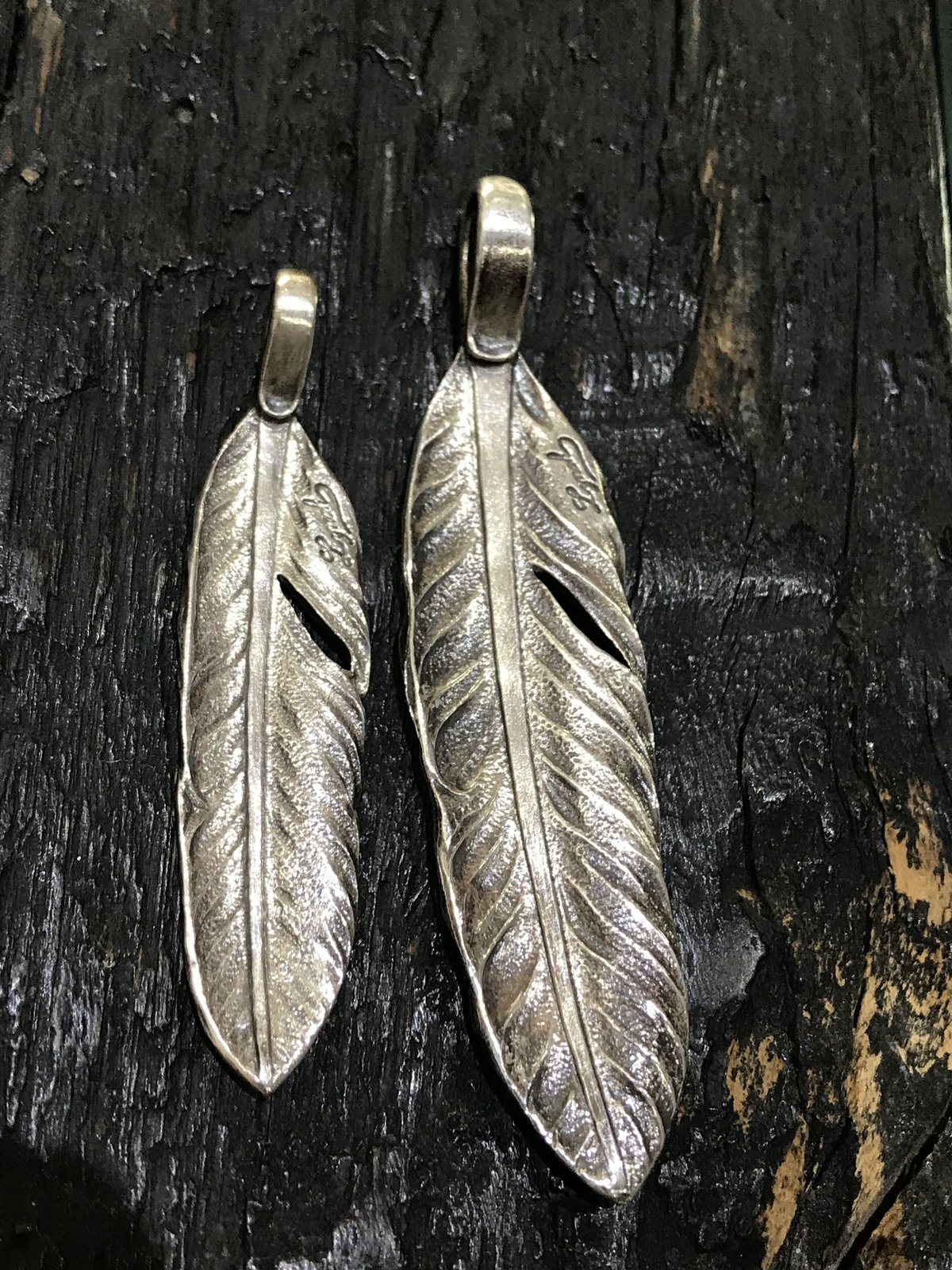 LYNCH SILVERSMITH フェザー M LYNCH SILVERSMITH*<BR>LNC313<BR>-FEATHER-<BR>(Mサイズ)<BR