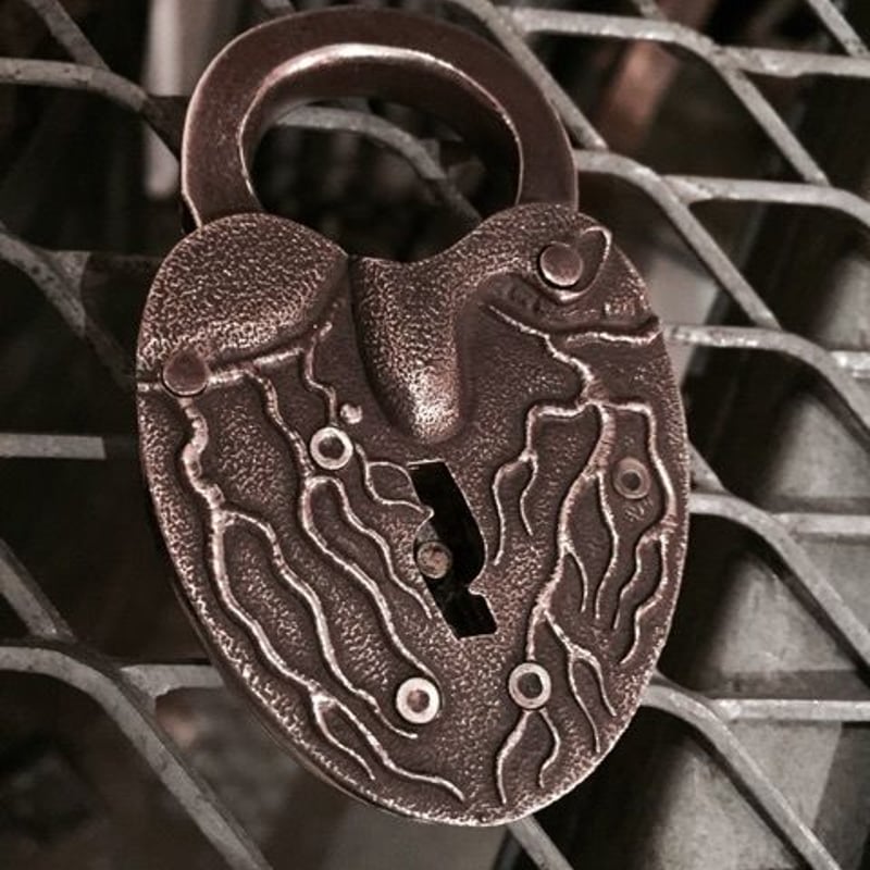 Lynch Silversmith Heart Lock | lathe's STORE