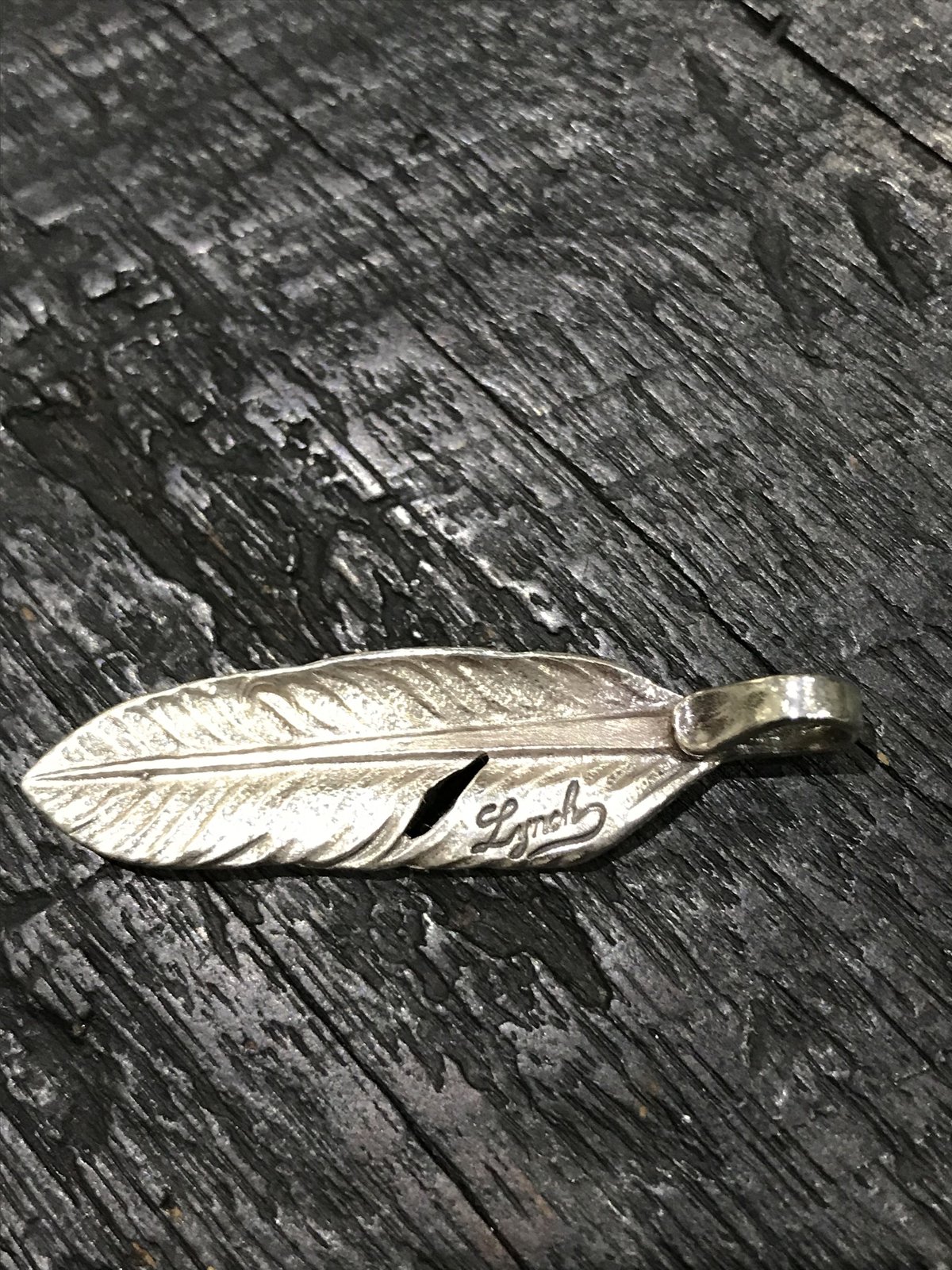 LYNCH SILVERSMITH FEATHER(S) | lathe's STORE LYNCH SILVERSMITH FEATHER(S) | lathe's STORE