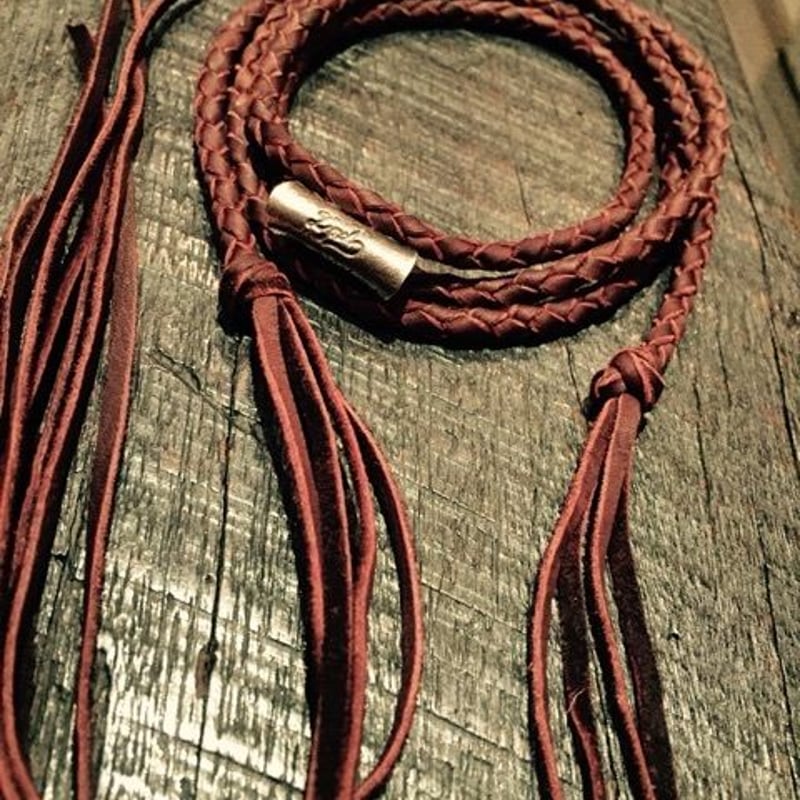 リンチシルバースミス レザーループタイ リンチシルバースミス レザーループタイ（LYNCH SILVERSMITH）