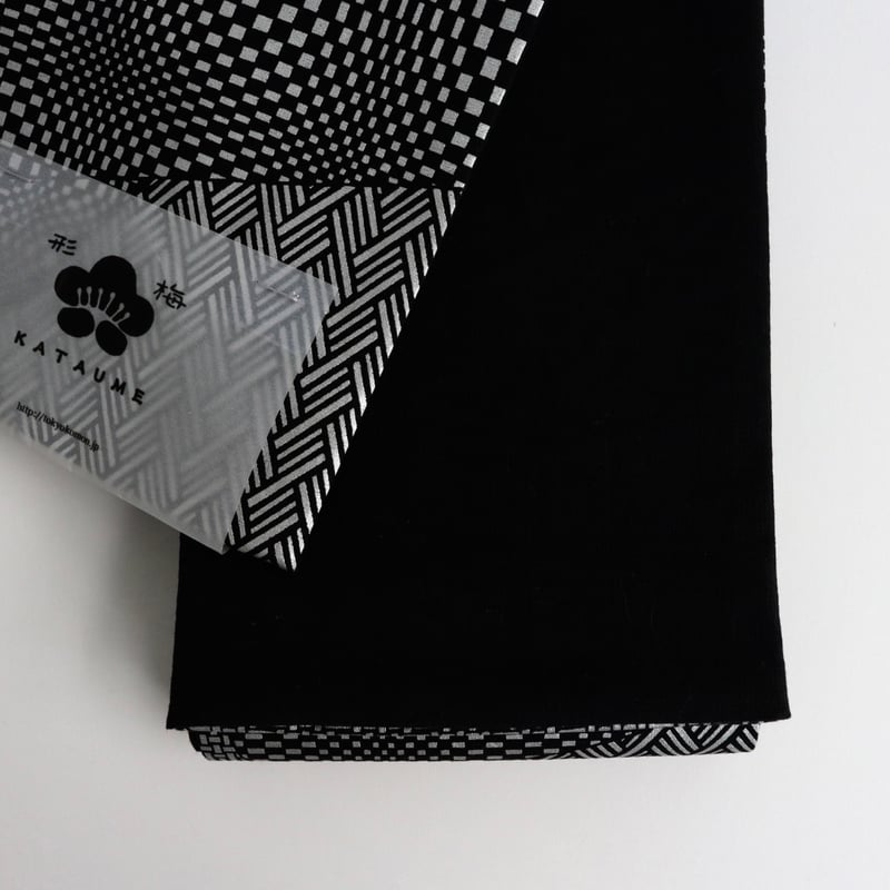 石塚染工形梅 半幅帯 幾何学寄小紋柄 | 坂本呉服店