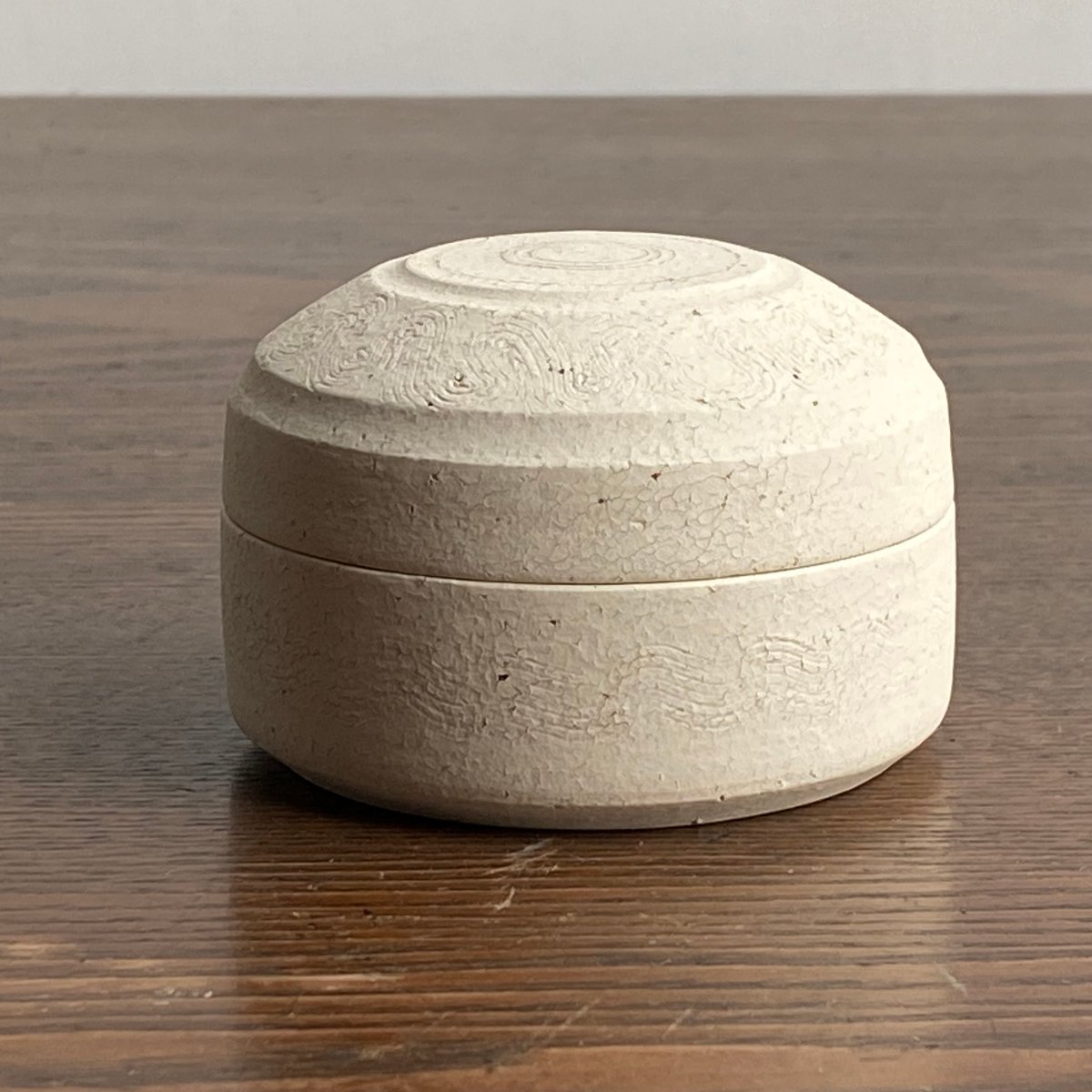 阿部有希 罅絵蓋物 | 直江道具店