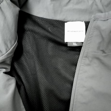 Circle logo 3 nylon vest  (GRY)