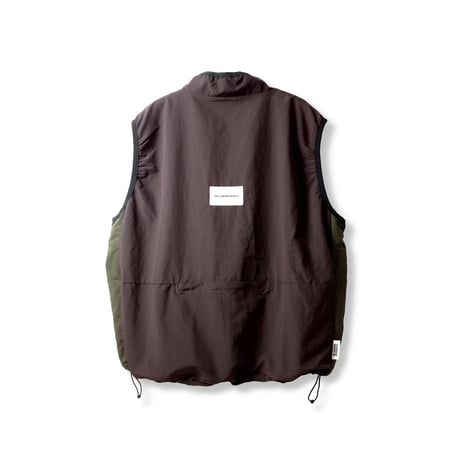Circle logo 3 nylon vest  (BRN)