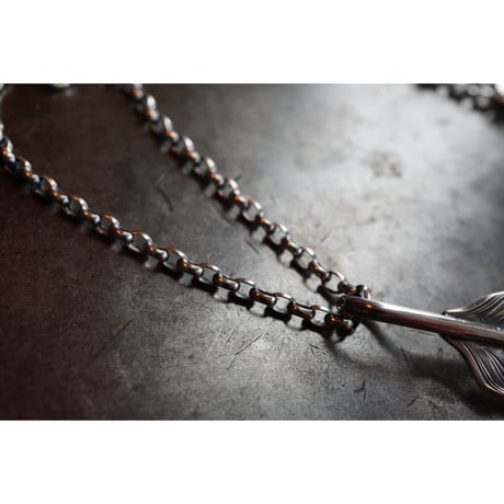 KAZEKIRI FEATHER NECKLACE