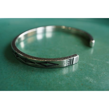 DIAMOND STAMP BANGLE