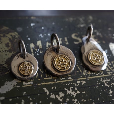 Hcircle logometal 【K18point】