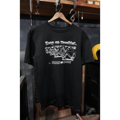 【KEEP ON TRUCKIN 】 Tee