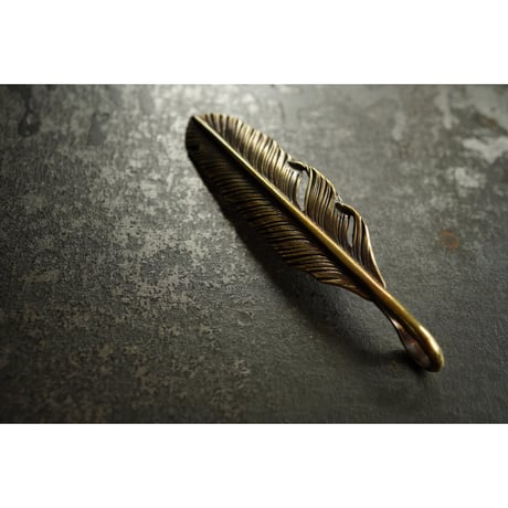 BRASS FEATHER NECKLACE