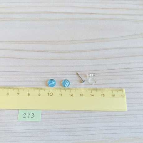 ガラスのピアス　223