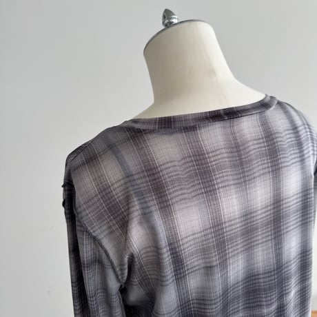 [9/28(月)～9/30(水)発送] check柄シアーTee
