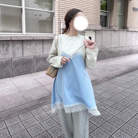 [9/28(月)～9/30(水)発送] カットアウトルーズTee
