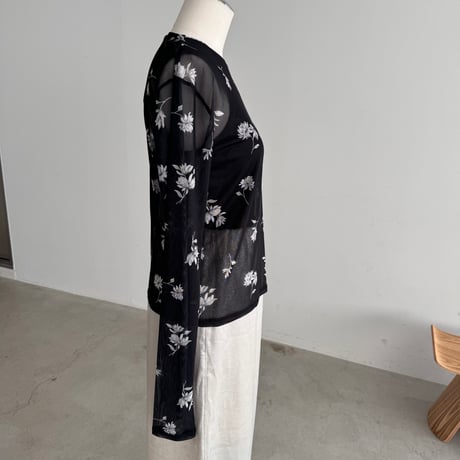 [9/28(月)～9/30(水)発送]花柄シアーTee