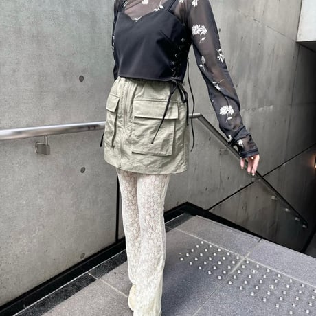 [9/28(月)～9/30(水)発送]花柄シアーTee