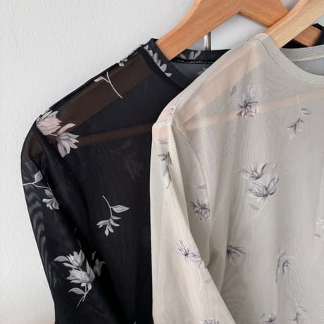 [9/28(月)～9/30(水)発送]花柄シアーTee