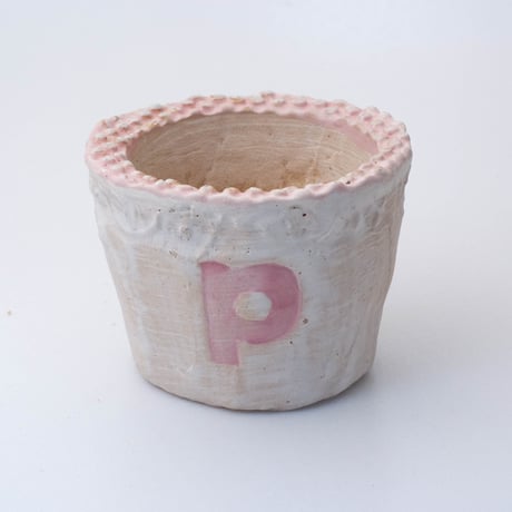 陶器製（2号ポット相当）多肉植物の欲しがる植木鉢 PSc-ピンク8833