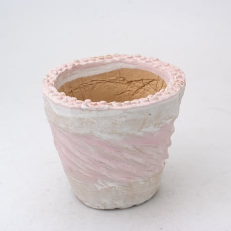 新品「多肉植物の欲しがる植木鉢」2.5号相当 特価24個セット 送料無料！ 陶器製（2.5号ポット相当）多肉植物の欲しがる植木鉢 NSSc-ピンク1972