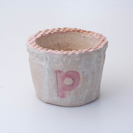 陶器製（2号ポット相当）多肉植物の欲しがる植木鉢 PSc-ピンク8832