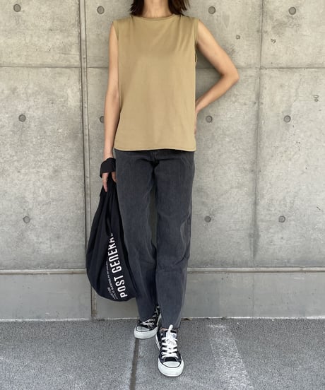 大人ベーシックシンプルノースリーブ（ベージュ）
