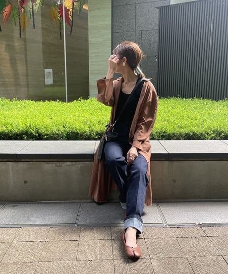 シンプルロングシャツ