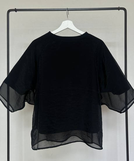 オーガンジーレイヤードロゴTシャツ(ブラック)