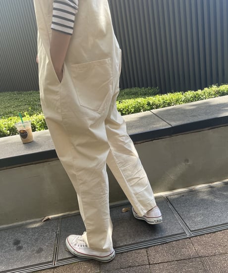 フロントジップワイドサロペット(ライトベージュ）