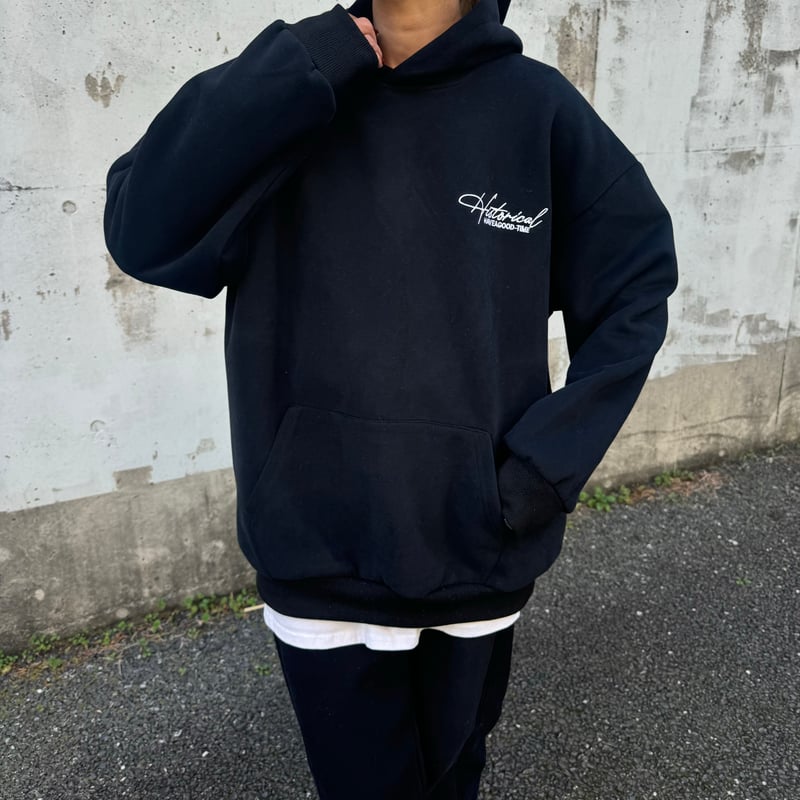 フードラベル付き刺繍ロゴパーカー(ブラック) | COPINE