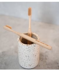 【mana.ORGANIC LIVING】竹歯ブラシ