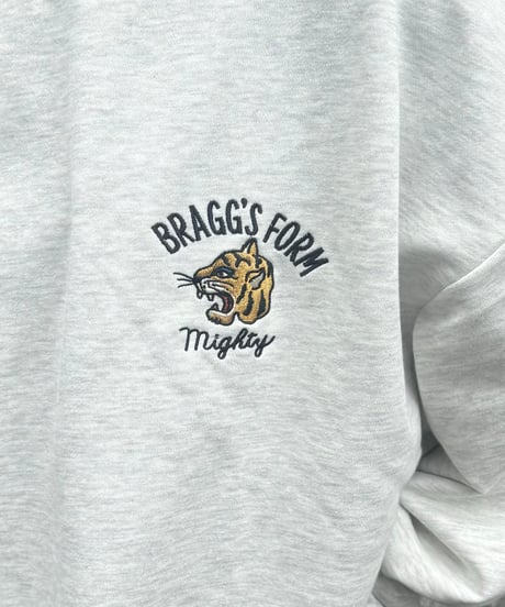 フロントバックTIGER刺繍スウェット(キナリ)