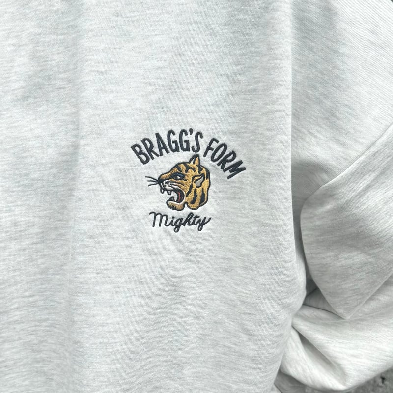 フロントバックTIGER刺繍スウェット(キナリ) | COPINE フロントバックTIGER刺繍スウェット(キナリ) | COPINE