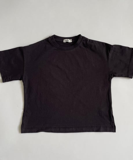【kids】バックプリントブラックtシャツ(110〜150)