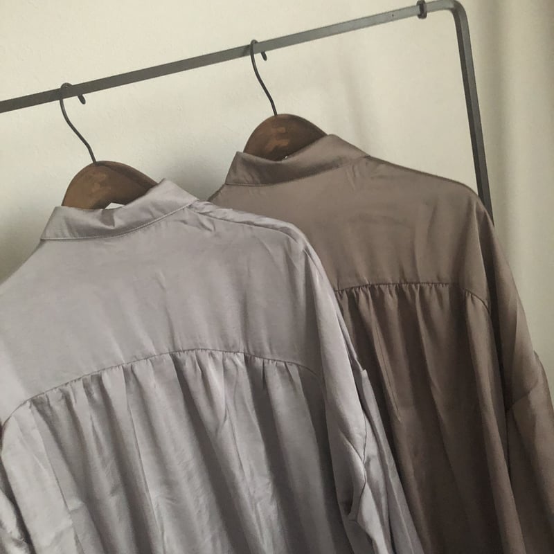 サテンBIGシャツ　モカ サテンBIGシャツ モカ LOUNGEDRESS（ラウンジドレス）の「サテンBIG