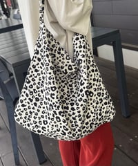 レオパード柄ショルダーバッグ(アイボリー)